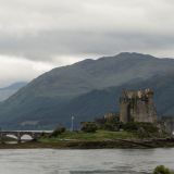 213-Eileen-Donan-Castle,-Schottland-2016.jpg