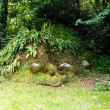 136-Kopf-des-Riesen,-The-lost-gardens-of-Heligan,-England-September-2024.jpg